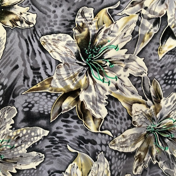 Vintage Lily Blouse - Picture 6 of 6